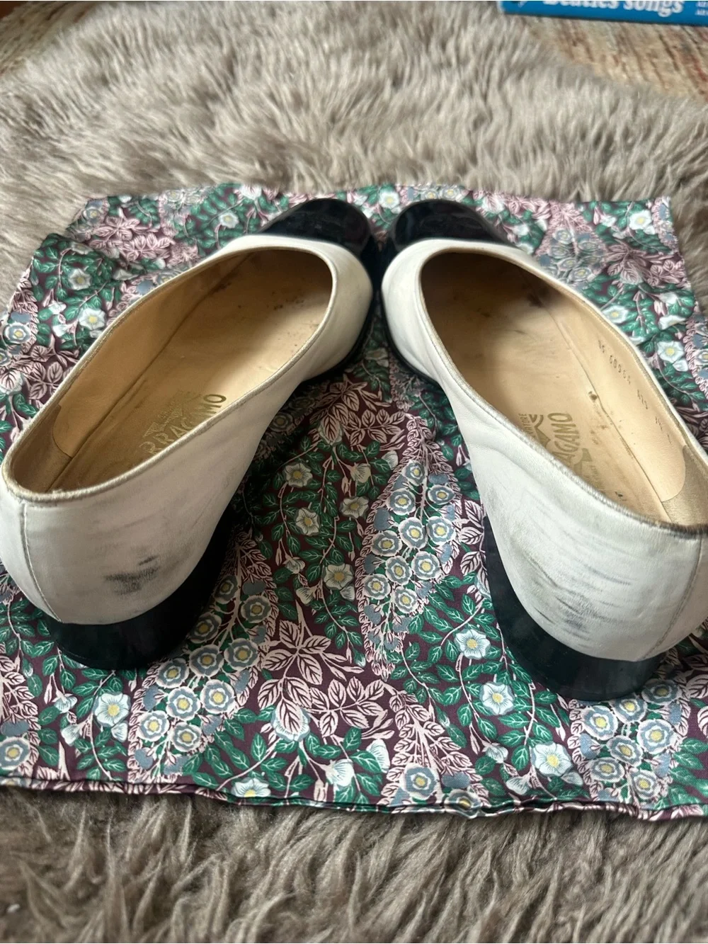Salvatore Ferragamo Black Patent and White Leather Cap-Toe Ballet Flats 7.5 C